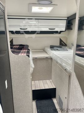 Halvintegrerad husbil Forster T 699 EB 140 PS * Automatik * 3,5 t