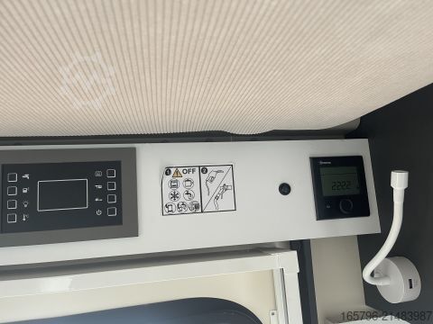 Halvintegrerad husbil Forster T 699 EB 140 PS * Automatik * 3,5 t