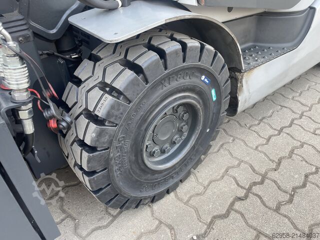 Diesel heftruck, STILL, RX70 STILL RX70-25 | YOM 2022 | NEW tires