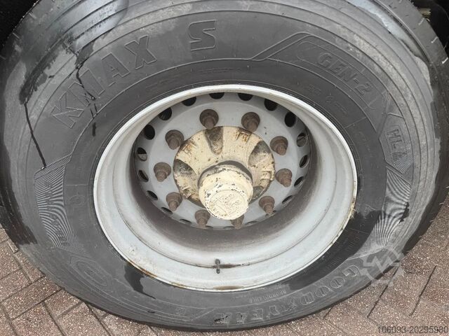 Gekoeld/bevroren transport Pacton 3 ass koeloplegger 2 Stuurasssen