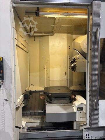 Univerzális megmunkálóközpont DECKEL MAHO DMC 60hi-dyn 5 axes