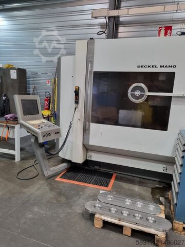 Universeel bewerkingscentrum DECKEL MAHO DMC 60hi-dyn 5 axes