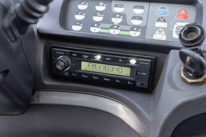 Teleszkópos rakodó Manitou MT 1440