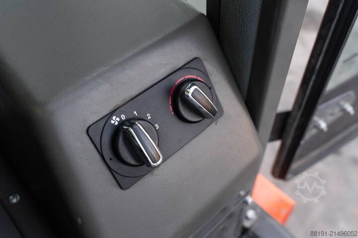 Gaffeltruck Ausa C 251 H x4