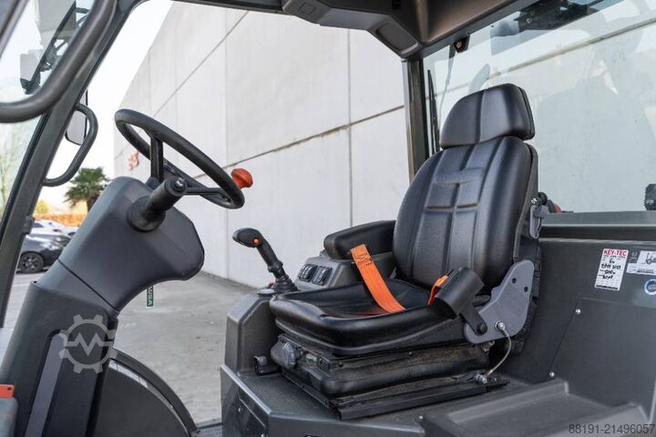 Gaffeltruck Ausa C 251 H x4