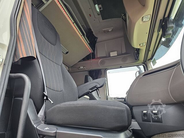 Standart-SZM DAF XF 480 SUPER SPACE CAB