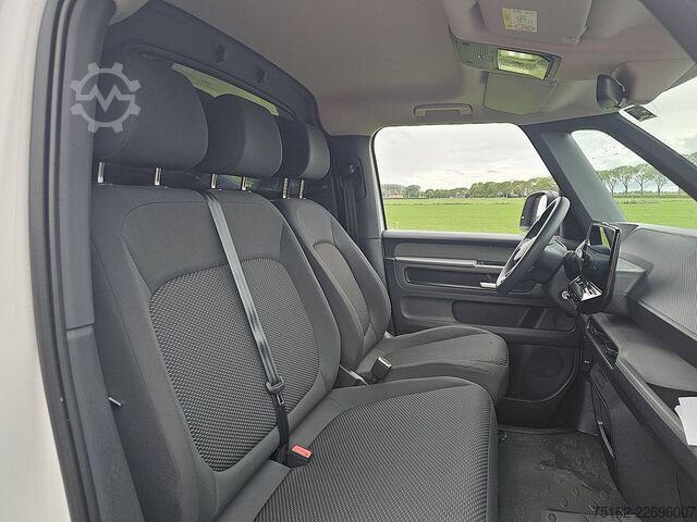 Stationvogn med højt tag VW ID.BUZZ CARGO wltp 424 kms