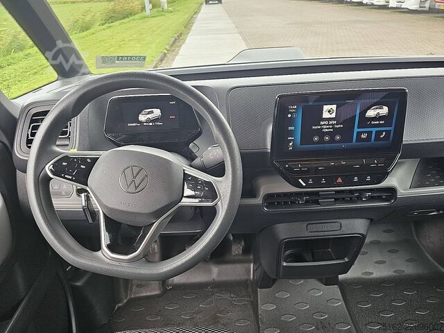 Stationvogn med højt tag VW ID.BUZZ CARGO wltp 424 kms
