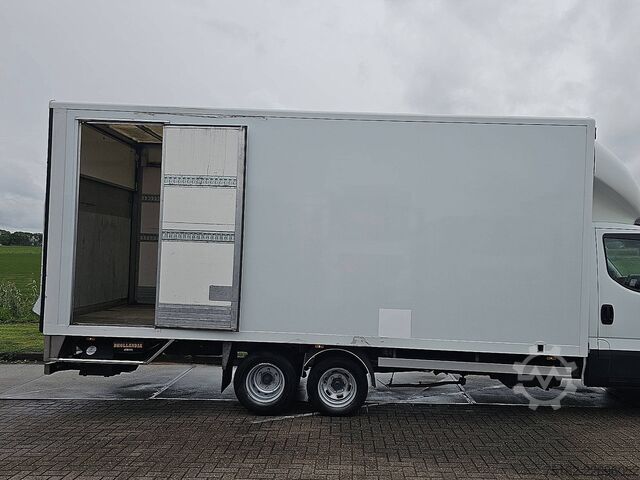 Valigia IVECO DAILY 40C18 ac automaat EURO6