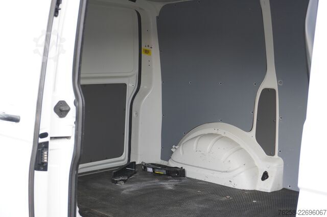 Panelvan VW Transporter 2.0 TDI 150PK EURO 6 - Airco - Navi...