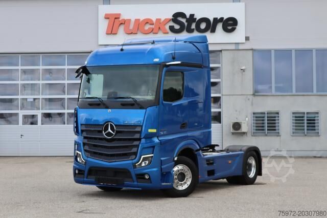 Τυπική μονάδα τράκτορα Mercedes-Benz Actros 1845 LS