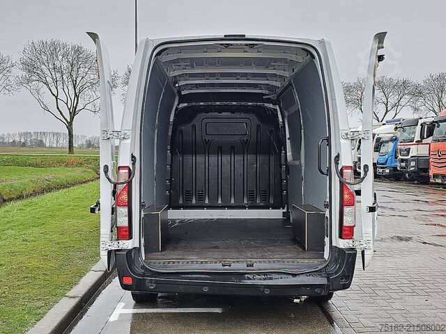 Bestelauto RENAULT MASTER 2.3 L2H2 RED-Edition AC!