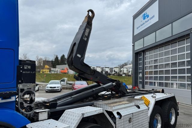 Haakarm vrachtwagen MERCEDES-BENZ Arocs 3245 8x4 Hiab 26T
