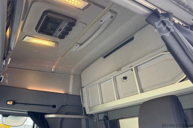 Standard tractor unit RENAULT T480 4x2 Standklima