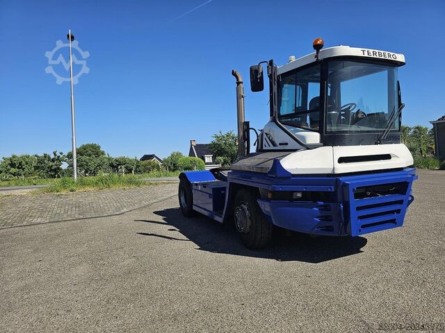 Eindtrekker Terberg RT283 | TERMINAL TRACTOR 4X4| TURNING CHAIR. | ...