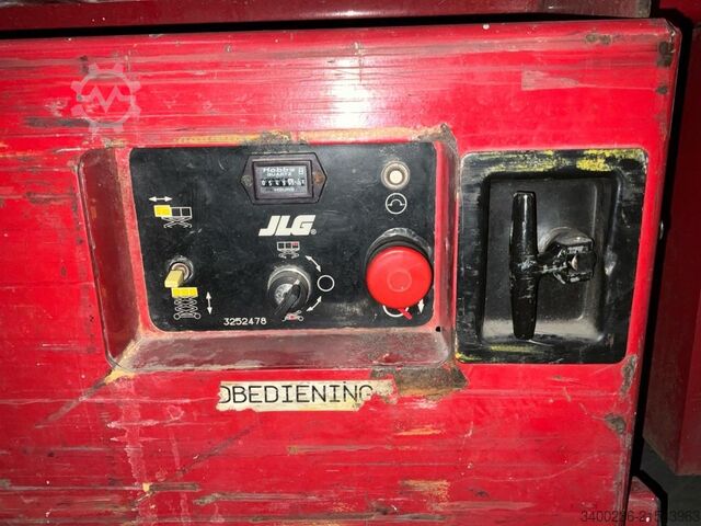 Aerial platform JLG 2646E