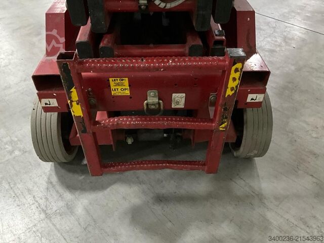 Aerial platform JLG 2646E