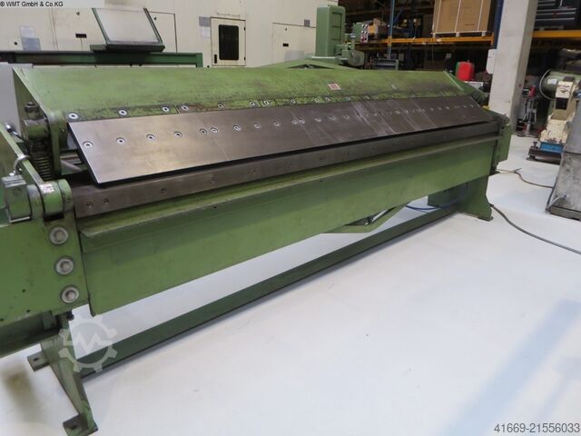 Plegadora de chapa JÖRG 3000/3