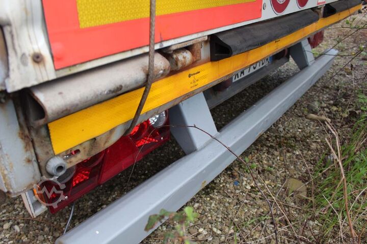 Auflieger mit Pritsche & Plane Krone semirimorchio centinato sponde ribassato