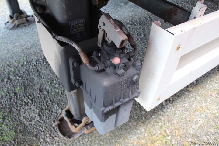 Auflieger mit Pritsche & Plane Krone semirimorchio centinato sponde ribassato