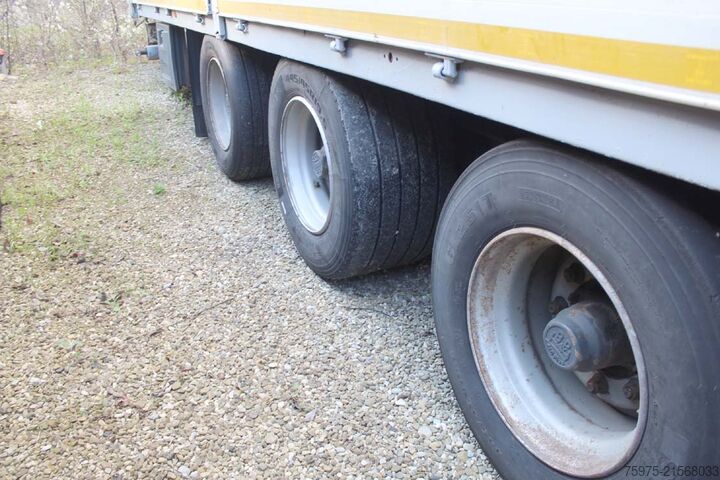 Auflieger mit Pritsche & Plane Krone semirimorchio centinato sponde ribassato