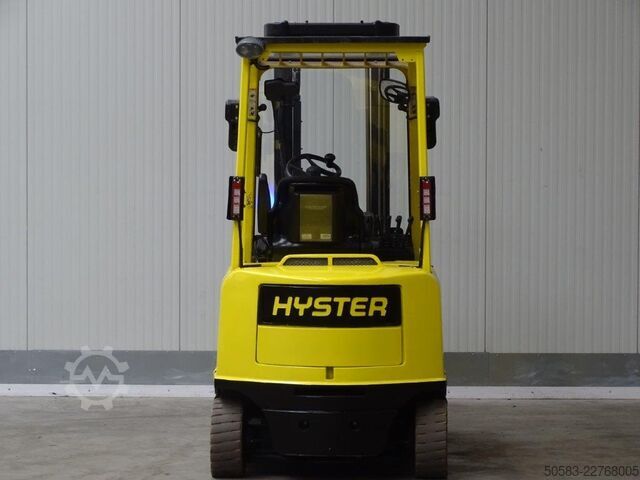 Empilhador eléctrico de 4 rodas Hyster J3.0XM