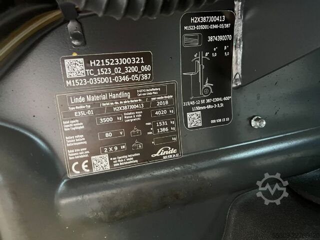 Carretilla eléctrica de 4 ruedas Linde E35L 01/ Vorschubgabel/ SS/ ZV