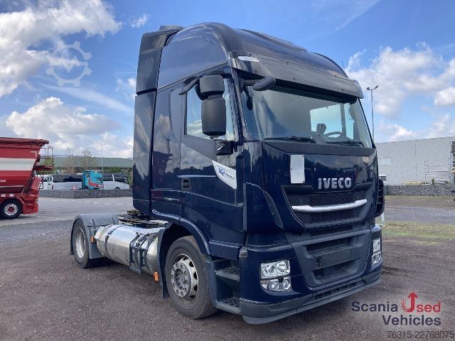 Standardni tegljač IVECO AS440ST/P Stralis NP 460 - LNG -
