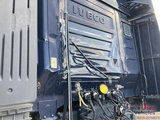 Standardni tegljač IVECO AS440ST/P Stralis NP 460 - LNG -