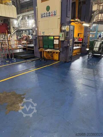 Tryckpress med två kolumner SCHULER E4-500