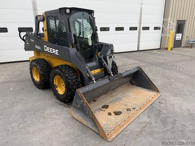 Mini loader John Deere 320G