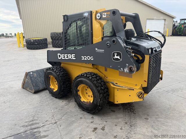 Mini loader John Deere 320G
