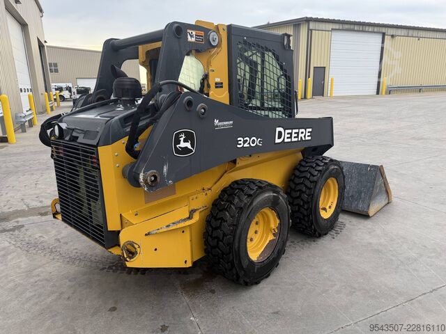 Mini loader John Deere 320G