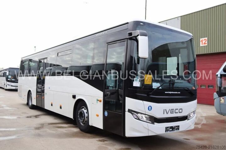 Intercitybus Iveco Crossway 12m Pop / Double middle door / Prép li...