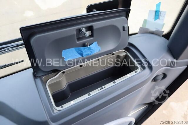 Intercitybus Iveco Crossway 12m Pop / Double middle door / Prép li...