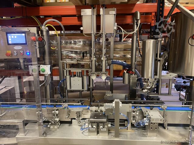 Bottle filling and capping machine LOWA GmbH Abfüll- und Verschließsysteme Verschließmaschine WK12-17