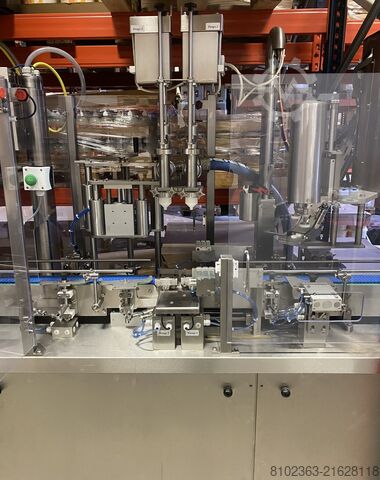 Bottle filling and capping machine LOWA GmbH Abfüll- und Verschließsysteme Verschließmaschine WK12-17