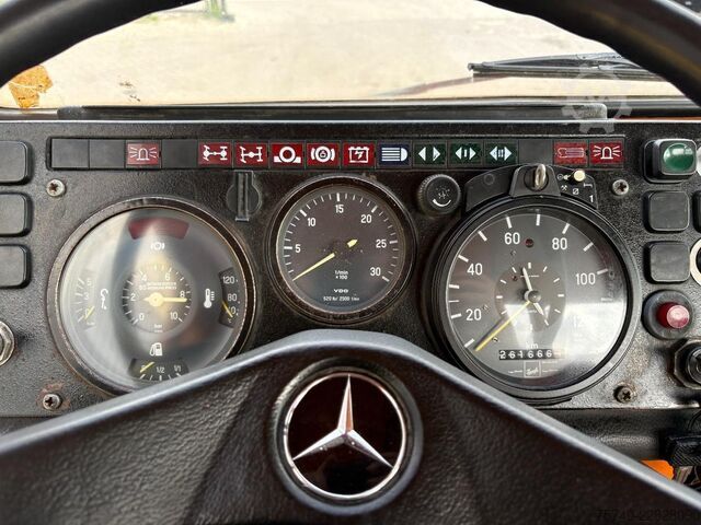 Camionnette UNIMOG 424 + 4X4 + BJ 1977 + MANUAL + 261666 KM + HYDR...