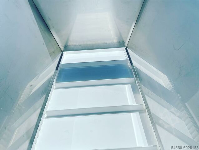 Lapos szalagos szállítószalag élelmiszer FDA fehér die magnetprofis 2021052701