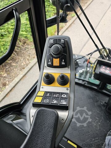 Sweeper Kärcher MC250