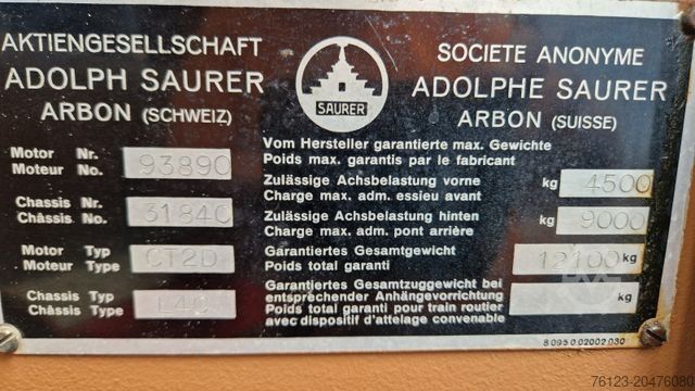 Reisebus VOLVO Paket 1 x Saurer L4C + Volvo B 10