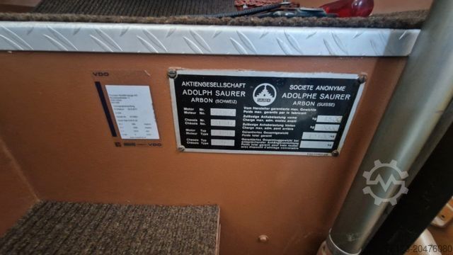 Reisebus VOLVO Paket 1 x Saurer L4C + Volvo B 10