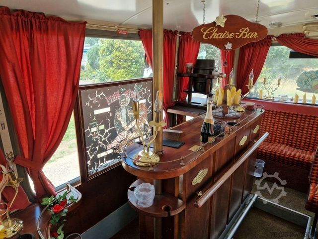 Reisebus VOLVO Paket 1 x Saurer L4C + Volvo B 10