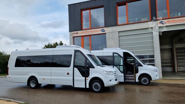 Minibús MERCEDES-BENZ 2 x 517 Lord Comfort XXL Lagerfahrzeug 23 SS