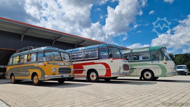 Kleinbus MERCEDES-BENZ 2 x 517 Lord Comfort XXL Lagerfahrzeug 23 SS