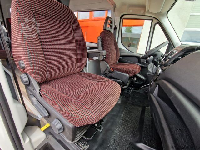 Minibusz IVECO Daily C35 M1 9 Sitzer sauberes Fahrzeug