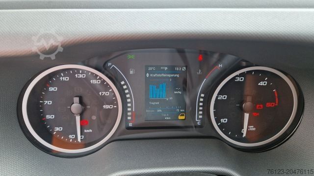 Minibusz IVECO Daily C35 M1 9 Sitzer sauberes Fahrzeug