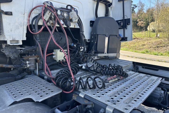 Standard SZM Renault T460 4x2 Retarder / Swiss-Vehicle