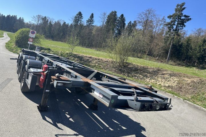Ladskifteanhænger Schwarzmüller SPA 3/E Containertransport / Swiss-Vehicle