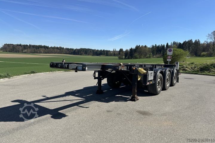 Ladskifteanhænger Schwarzmüller SPA 3/E Containertransport / Swiss-Vehicle
